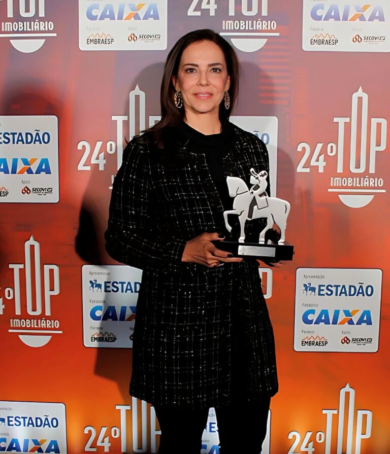 Foto Mirella - premio estadao